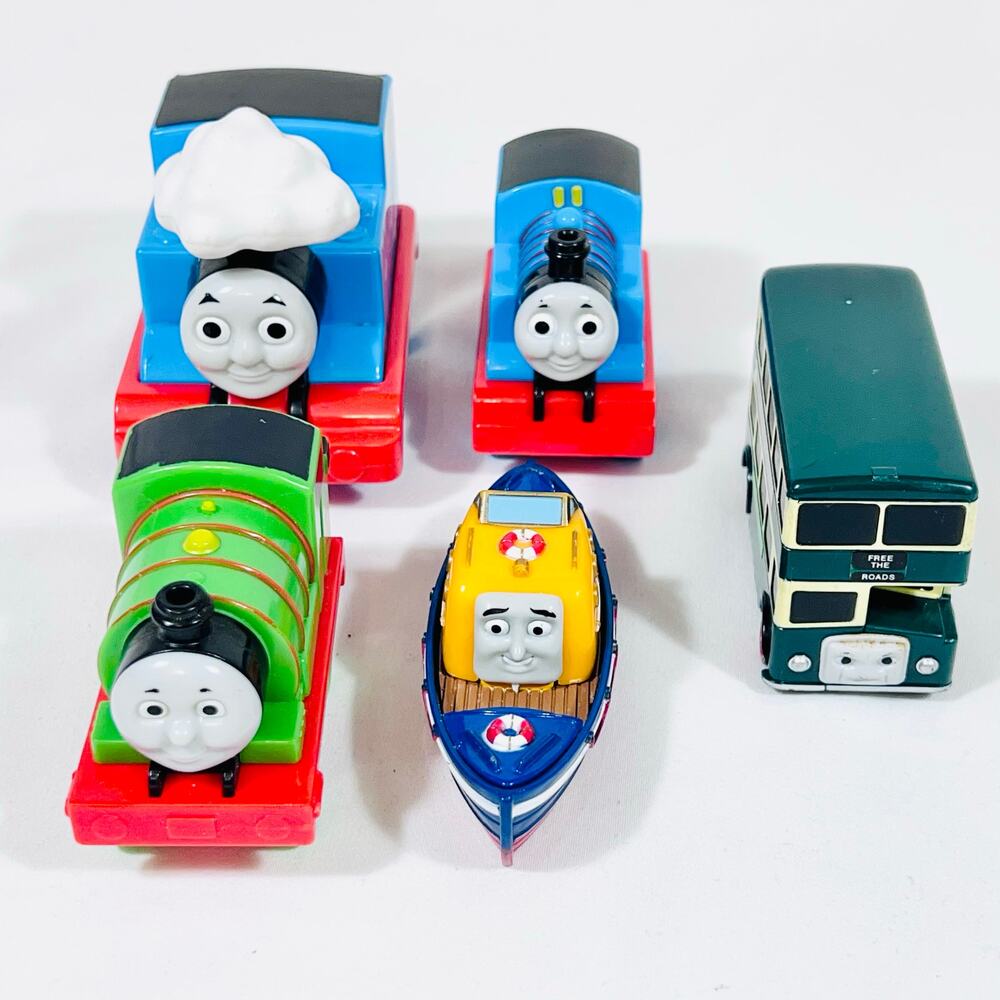 Thomas the Train & Friends Lot of 5 Figures Boat Bus Metal Plastic Railway
